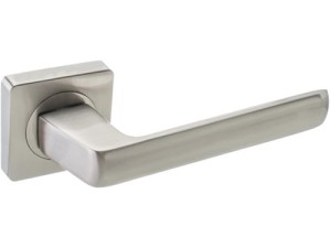 Klamka wewnętrzna Roothkin INES QR9 - rozeta kwadratowa, nikiel satyna