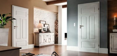 Styl paryski we wnętrzach. Podpowiadamy, jak dobrać drzwi i podłogę